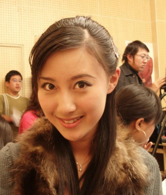 南京美女主播跳槽陕西台主持新闻 私房照曝光（图）